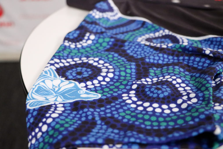 barramundi-artwork-a-vibrant-tribute-to-stunning-east-kimberley-st